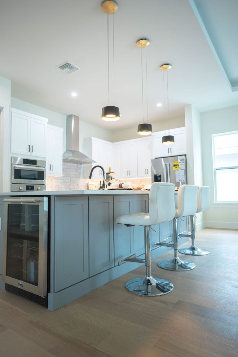 gray rta kitchen island white bar stools seattle