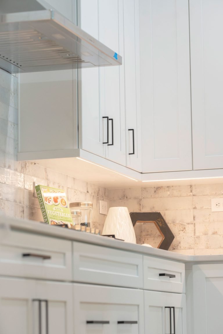 white rta cabinets under cabinet lighting seattle
